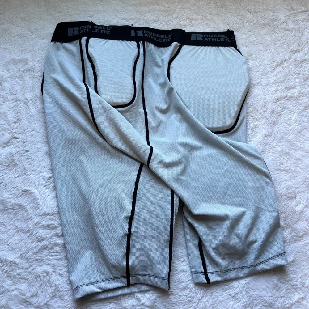 Russell Athletic Mens Gray Padded Compression Shorts XL‎ RAIGR4 Football Impact